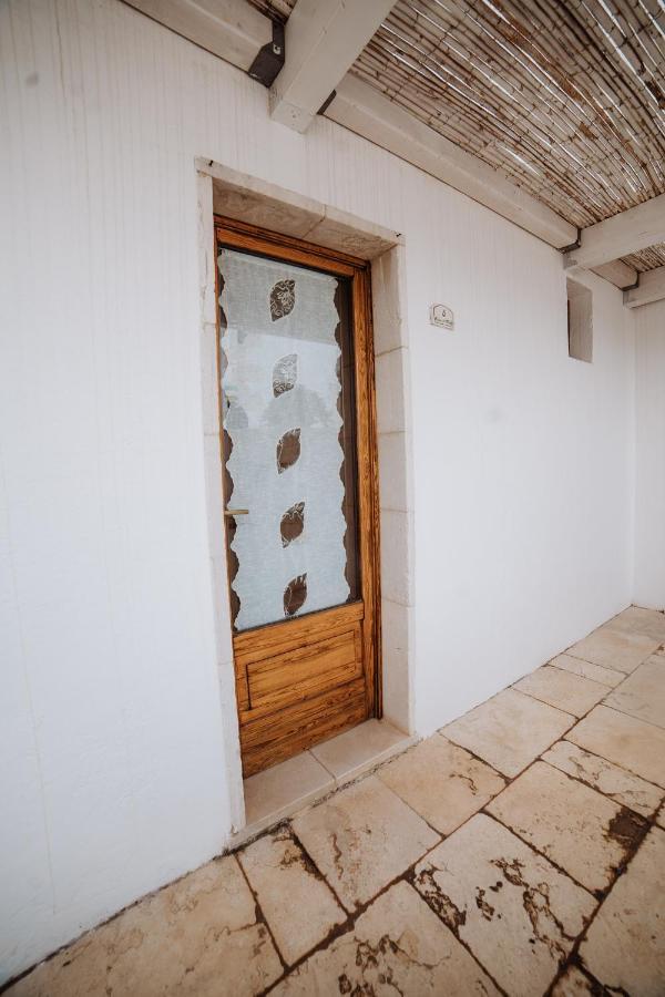 Masseria Casamassima Agriturismo Villa Остуни Екстериор снимка