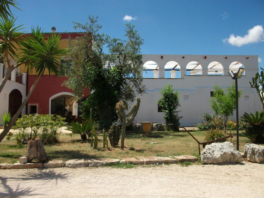 Masseria Casamassima Agriturismo Остуни Екстериор снимка