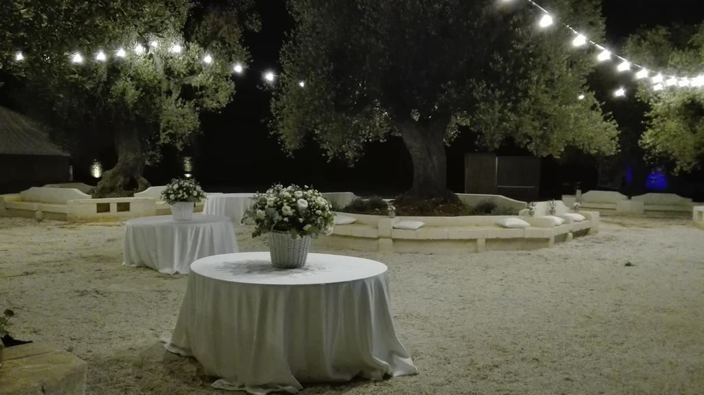 Masseria Casamassima Agriturismo Villa Остуни Екстериор снимка